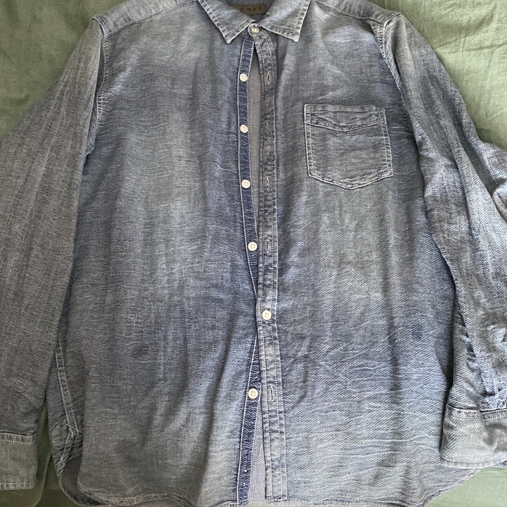 Men’s Decree Button Down Shirt - Picture 4 of 4